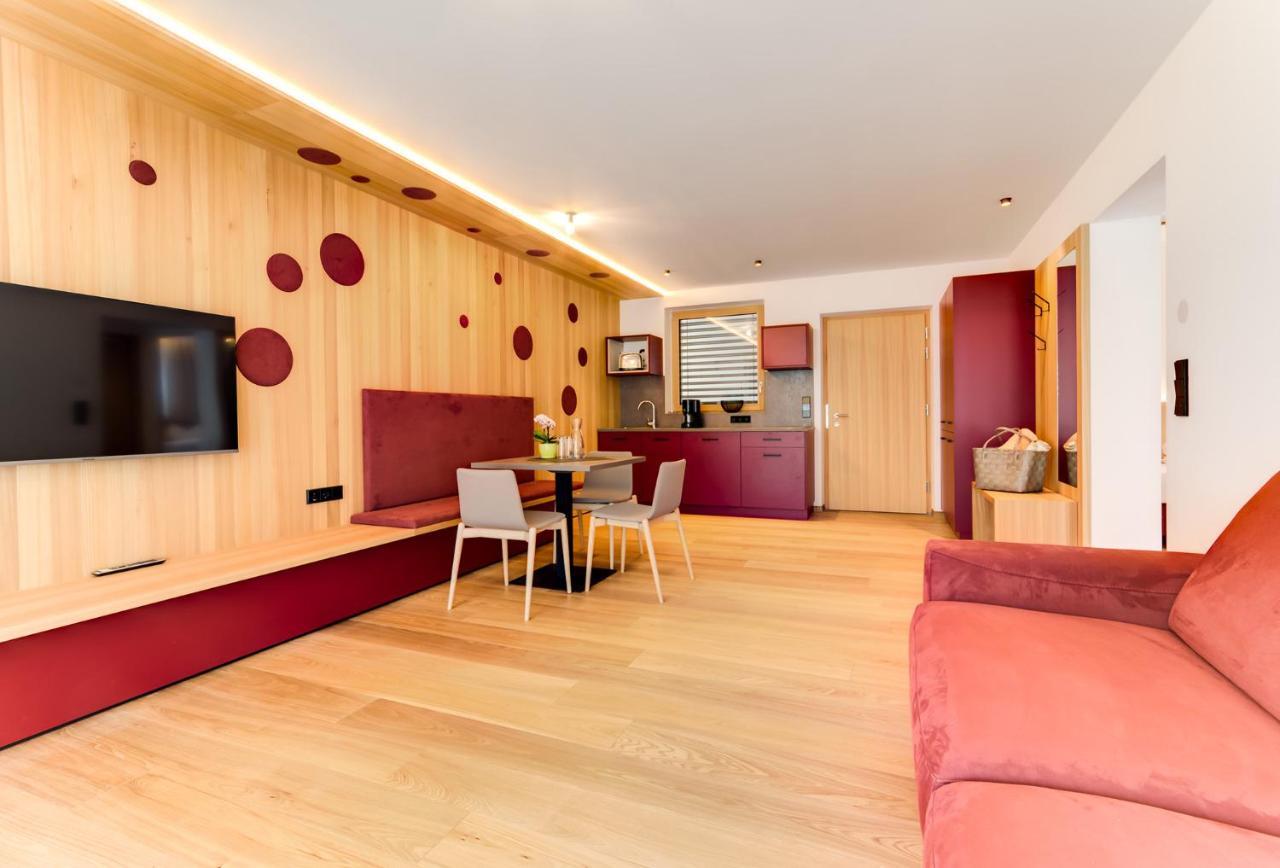 Residence & Sportlodges Claudia プラウス エクステリア 写真